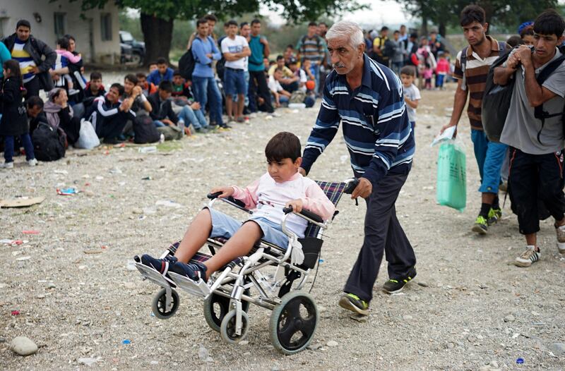 Immigrazione, i bimbi in marcia lungo la rotta balcanica 14