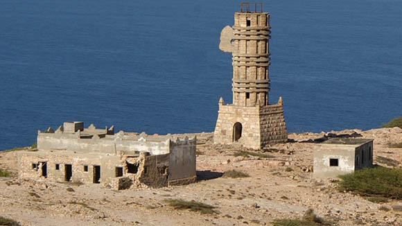 "Il faro di Mussolini" brilla ancora