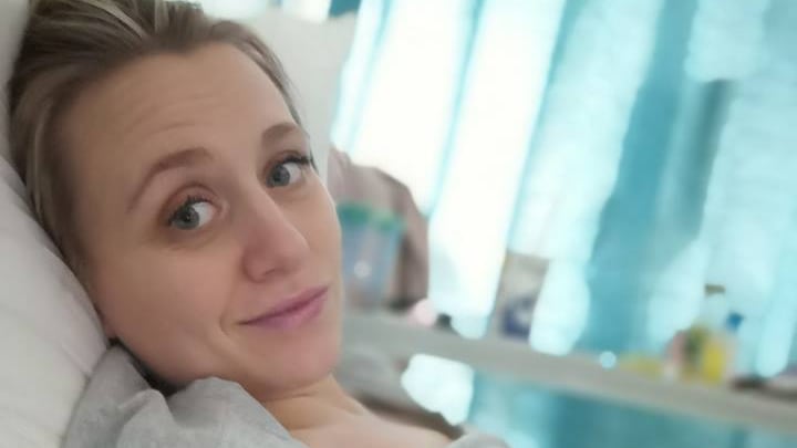 Rimuovono feto dall'utero per operare il bambino. Poi lo rimettono a posto