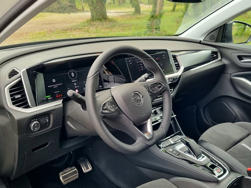 Opel Grandland Gse, guarda le foto 12