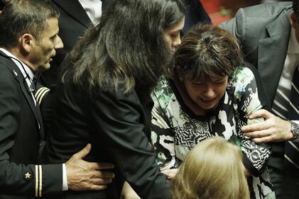 Bianconi colpita nel tumulto: ferita alla spalla 2