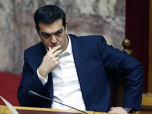 La Bce chiude i rubinetti alla Grecia: torna il fantasma del default