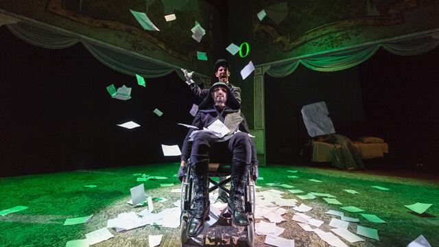 Dostoevskij diventa teatro. "Il giocatore" come è oggi
