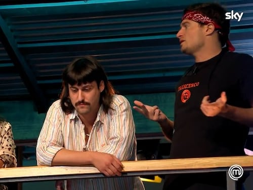 "Non hai umiltà", "Non capisci un ca...". Volano gli stracci a Masterchef