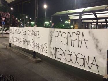 Sit in dei tassisti, la Digos cancella "Pisapia" dagli striscioni 1