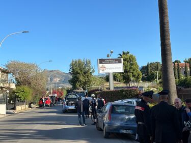Tragedia a Casteldaccia: 5 operai morti mentre  riparavano una rete fognaria 8