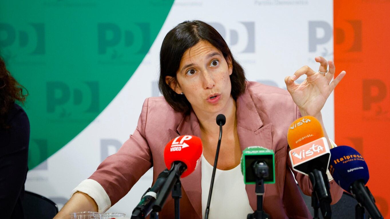 "Crollo per i dem": il sondaggio choc che condanna la Schlein