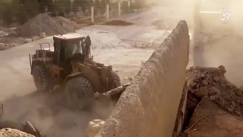In un video la distruzione del monastero di Mar Elian 10