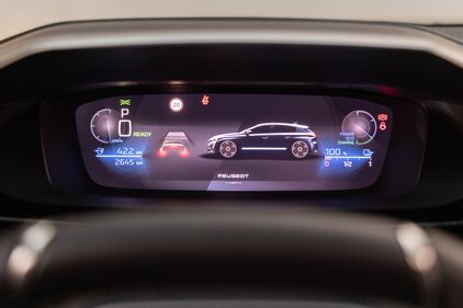 Peugeot e-308, guarda la gallery 10