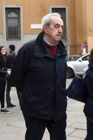 Amici, tifosi e persone comuni salutano il grande Cesare Maldini 19