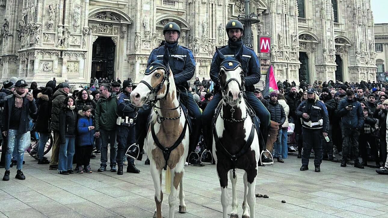 Vigili a cavallo anche per tutto il 2026. Più sicurezza nei parchi e in città