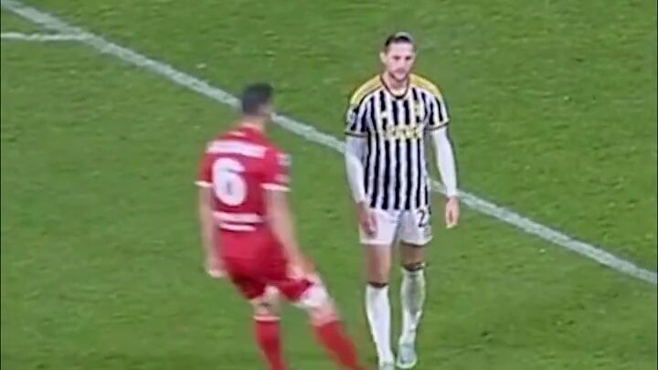"Impara a...". La lezione di Rabiot a Gagliardini dopo Monza-Juventus