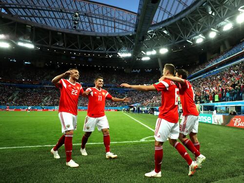 Mondiali 2018, la Russia batte 3-1 l'Egitto e vola agli ottavi. Ok Giappone e Senegal