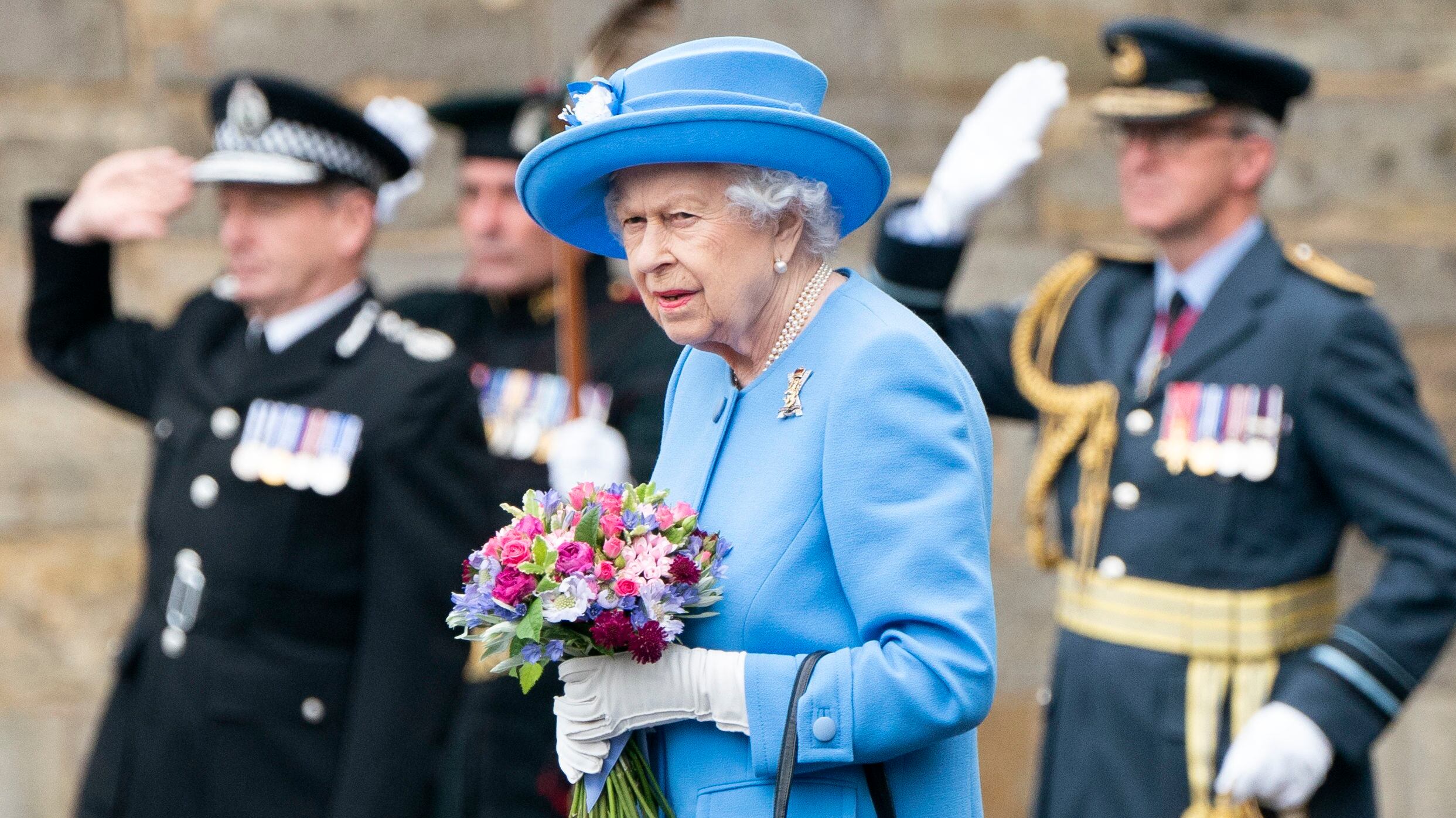 "Harry, Meghan e i figli esclusi dal testamento": la decisione della Regina
