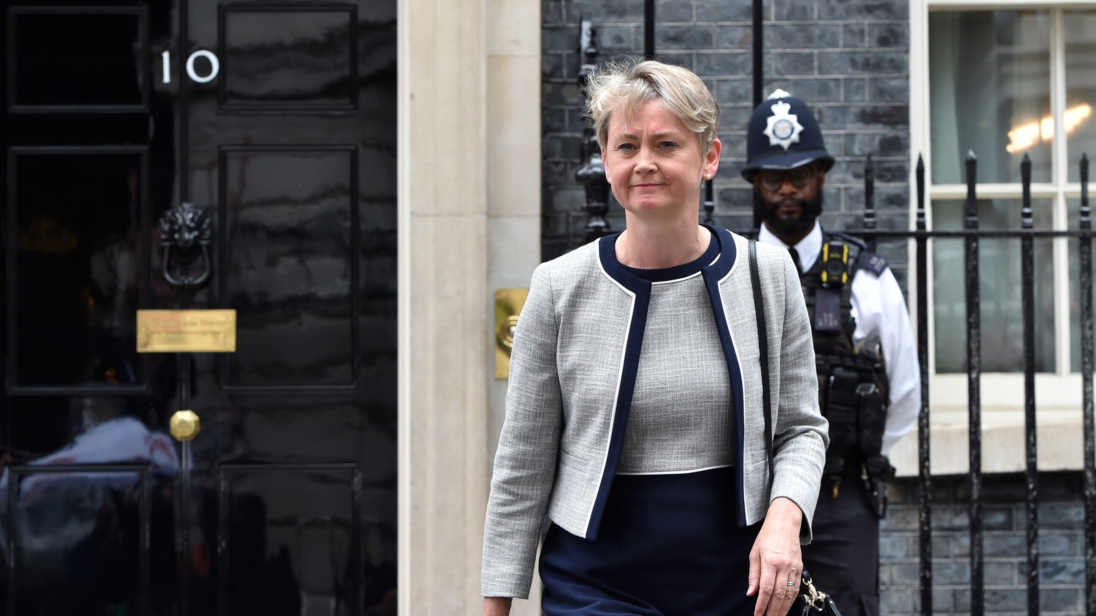 La sfida di Londra, verso il reato di misoginia: "È estremismo"