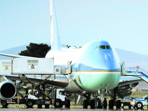 Fuga da Ankara. L’aereo alternativo e Trump nascosto dentro il container