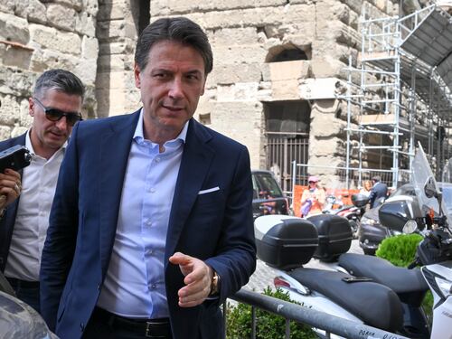 Draghi-Conte, resta il gelo. Rinviato il faccia a faccia