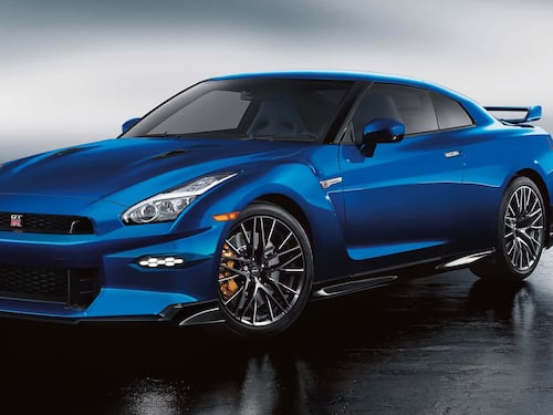 Nissan GT-R, due edizioni speciali per il definitivo addio a “Godzilla”