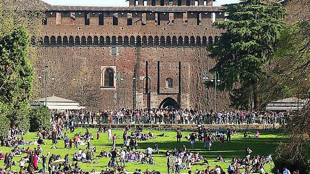 Teatro continuo di Burri: i cittadini del Sempione «denunciano» il Comune