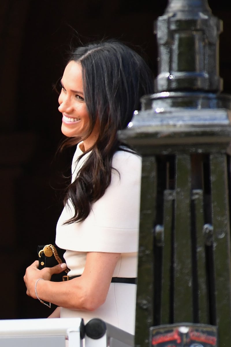 Meghan Markle raggiante con la Regina 8