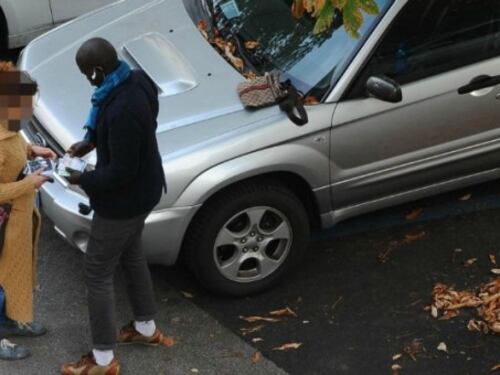 Catania, botte ad agenti che lo controllano: preso abusivo straniero