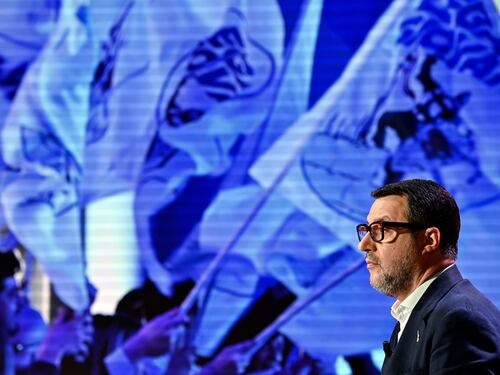 Salvini: "Col nostro governo +70% in Borsa, le perdite saranno riassorbite nei prossimi mesi"