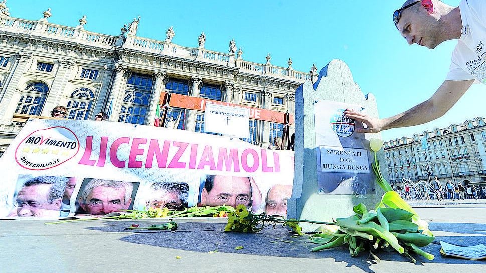 Abolire le auto a benzina: il bestiario di Grillo & Co.