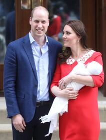 Kate Middleton raggiante dopo il parto 13