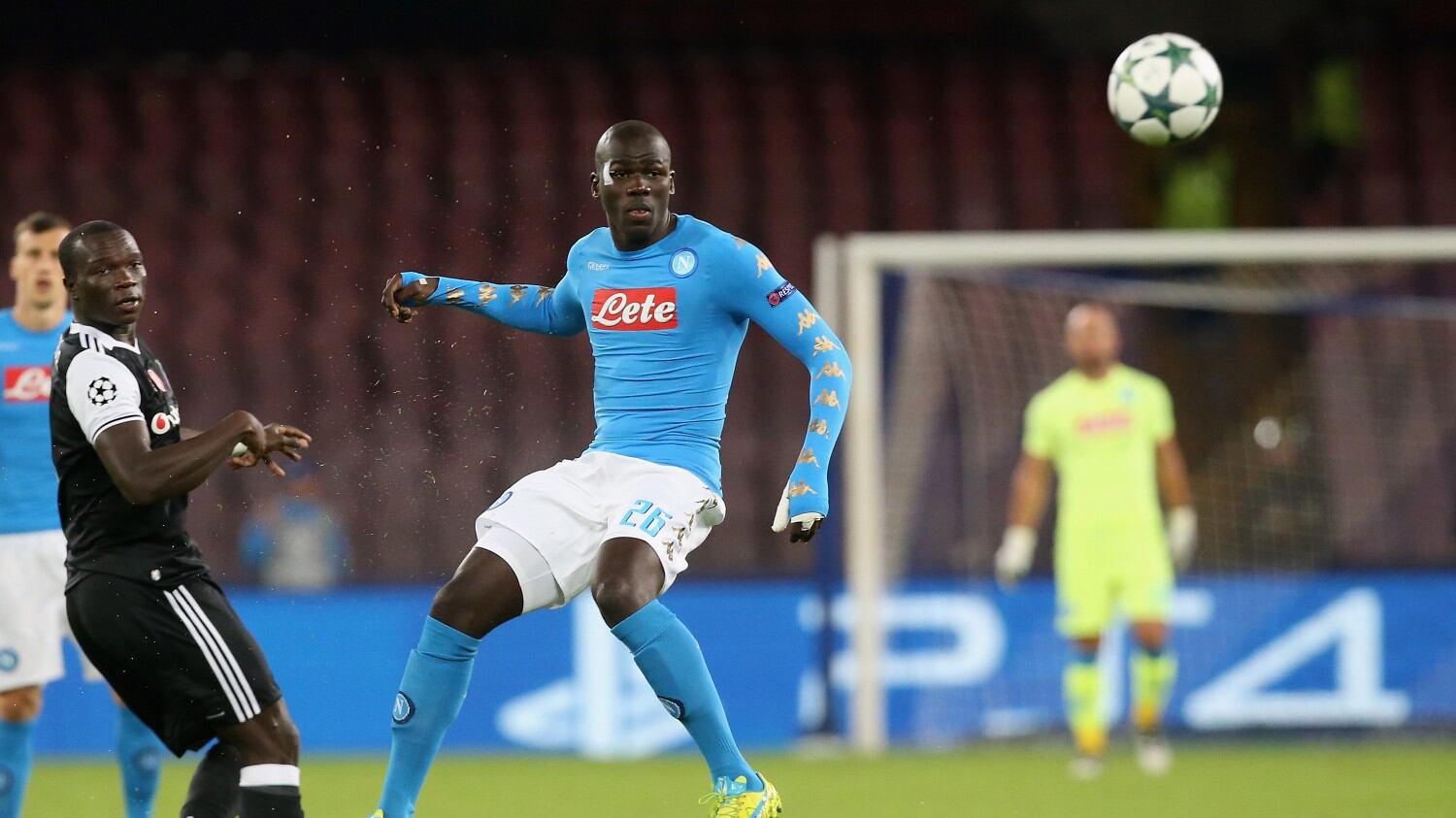 Il Napoli sbaglia rigore e viene punito nel finale: il Besiktas si impone 3-2