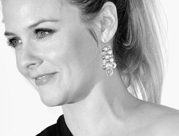 Alicia Silverstone nuda per PETA 25
