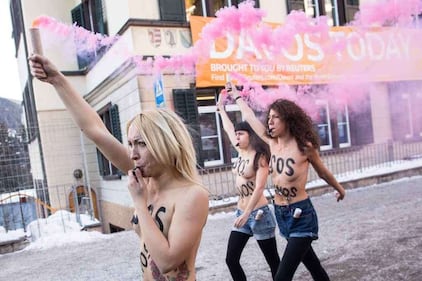Femen nude: le foto delle proteste 13