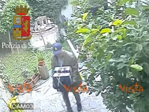 Arrestati quattro finti finanzieri specializzati in rapine