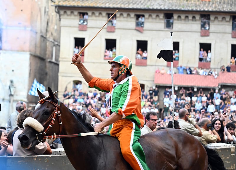 Tittia da record al Palio di Siena: quinta vittoria di fila 11