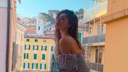 De Martino e Belen Rodriguez avvistati insieme a Napoli