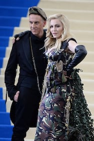 Met Gala 2017, i look più sexy 41