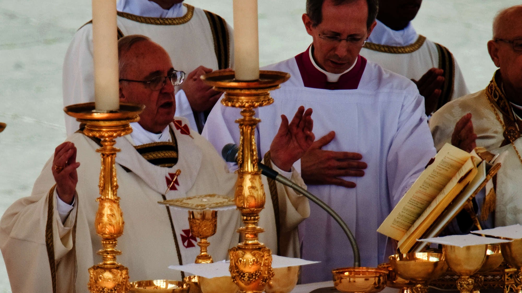 La festa di Francesco è finita Ora inizia il percorso a ostacoli