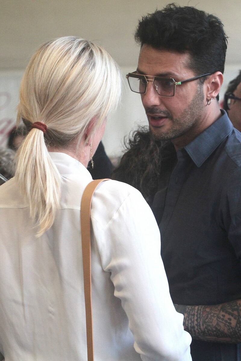 Fabrizio Corona a un party 19