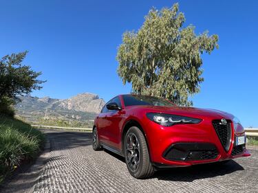 Alfa Romeo Stelvio sulle orme (e sulle strade) di Vincenzo Florio 15