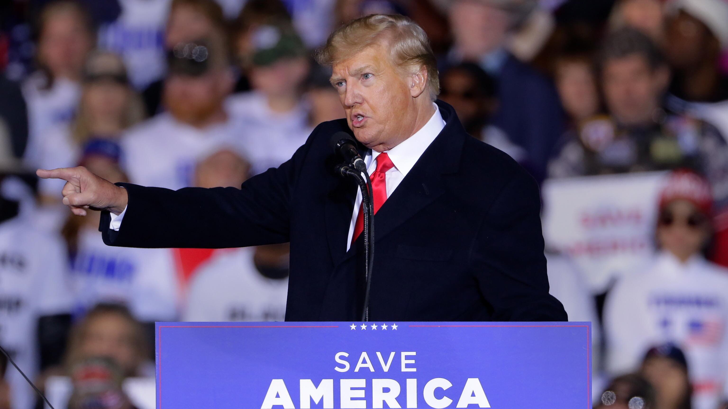 Trump supera il test primarie. E Biden (invisibile) trema già