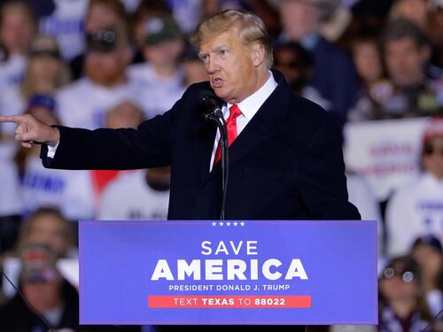 Trump supera il test primarie. E Biden (invisibile) trema già