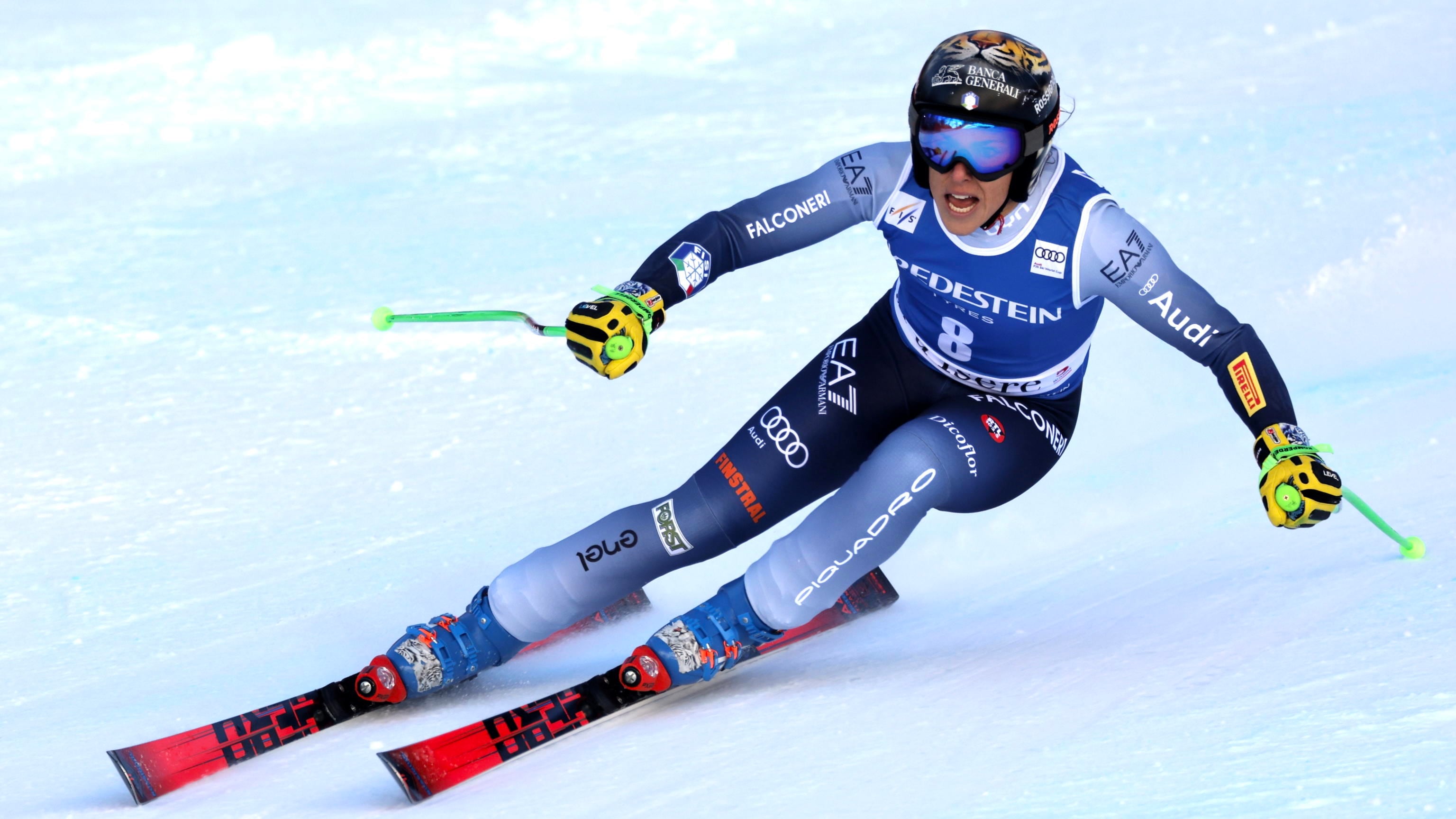 Sci, meravigliosa Brignone: trionfa nel SuperG in Val d'Isere. Terza Goggia