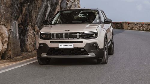 Jeep Avenger Model Year 2024, guarda tutte le foto 4