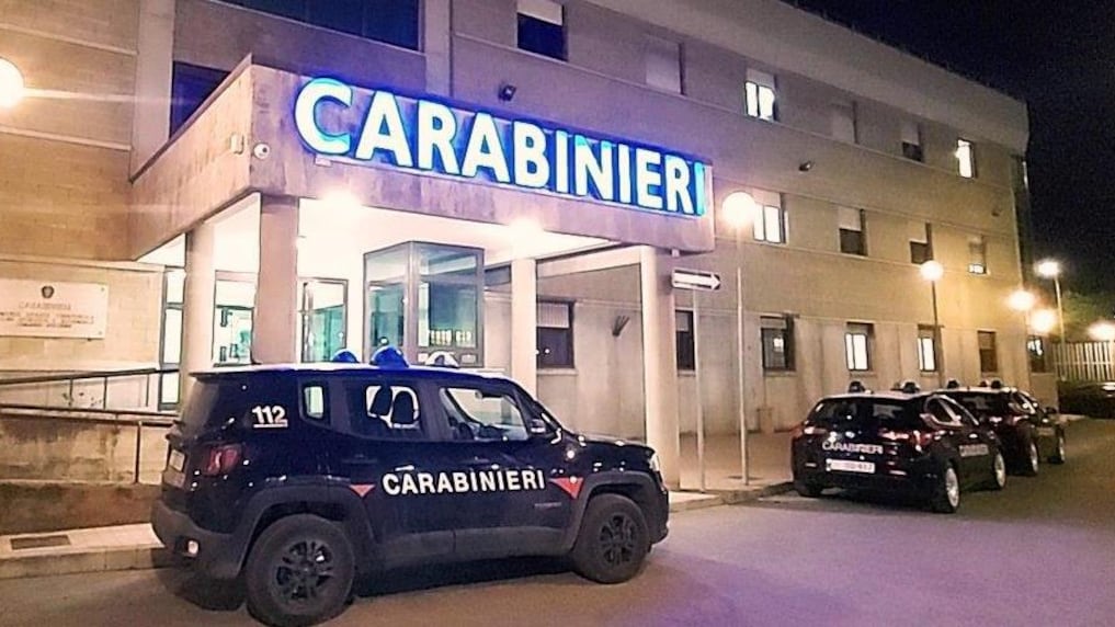 Orrore a Gela, uccide la madre per soldi poi confessa: era "impassibile e tranquillo"