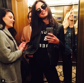 Le star che si fanno più selfie, da Madonna a Kim Kardashian 35