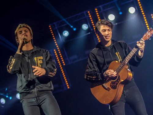 Benji e Fede e Marco Mengoni quando le popstar dicono stop