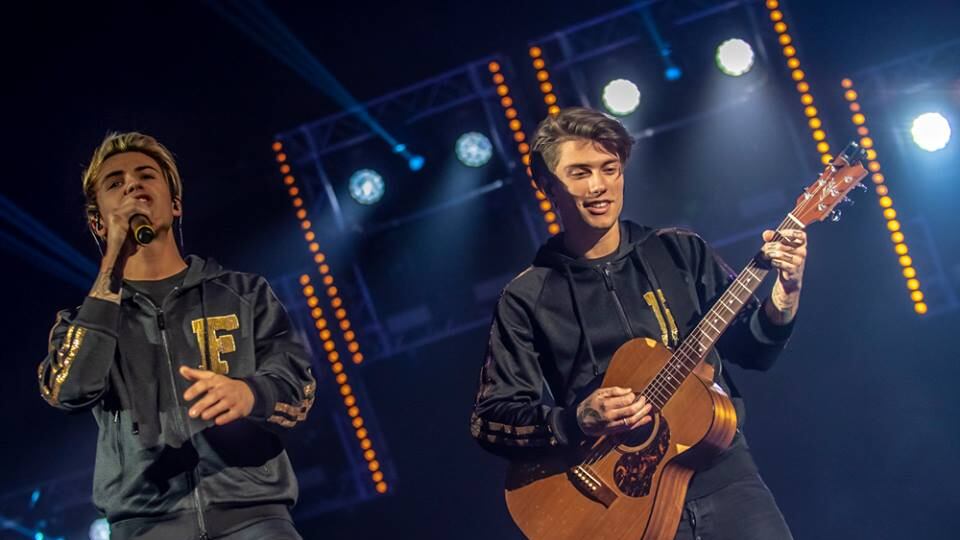 Benji e Fede e Marco Mengoni quando le popstar dicono stop