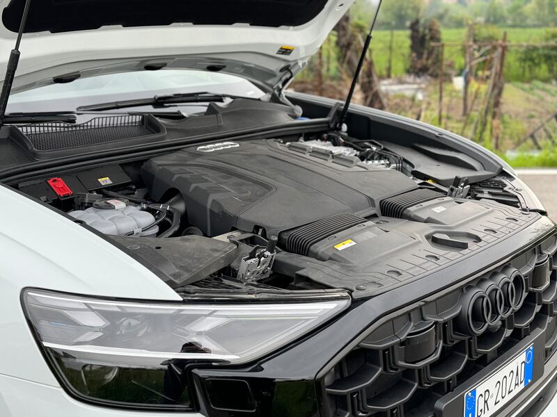 Audi Q8 2024: guarda la gallery del nuovo SUV XXL della casa tedesca con il V6 Diesel 20
