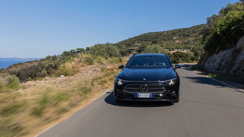 Mercedes CLA Shooting Brake, il viaggio comincia a bordo