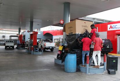 Caraibi devastati dall'uragano Irma 4
