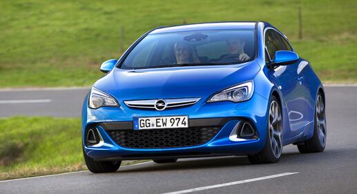 Opel Astra OPC, 280 cv di emozioni morbide 5